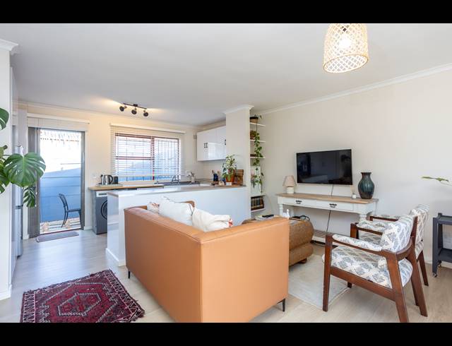 3 BEDROOM HOUSE RENTED IN DIEP RIVER